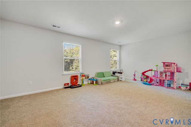 17412 Lawnfield Dr, Petersburg, VA 23803