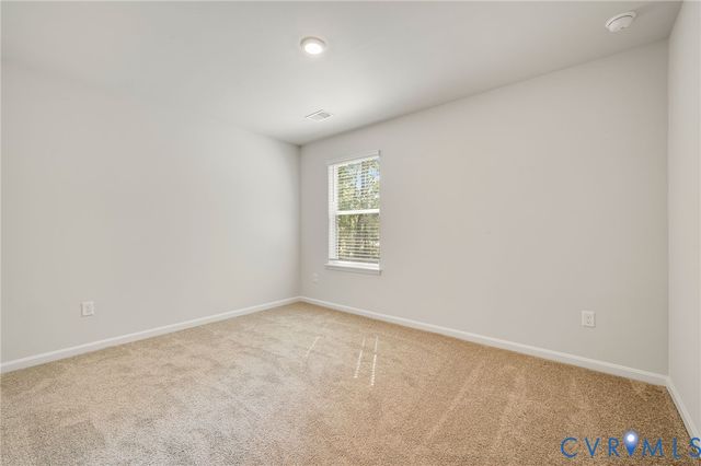 17412 Lawnfield Dr, Petersburg, VA 23803