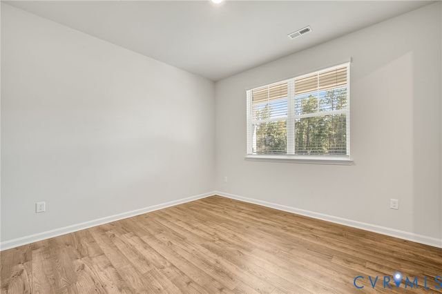 17412 Lawnfield Dr, Petersburg, VA 23803