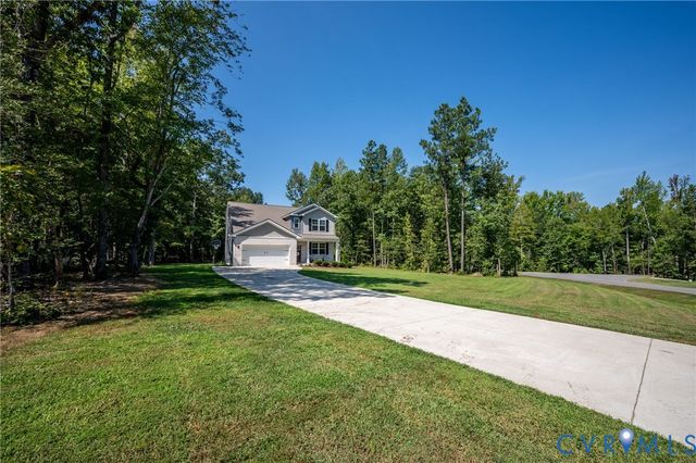 17412 Lawnfield Dr, Petersburg, VA 23803