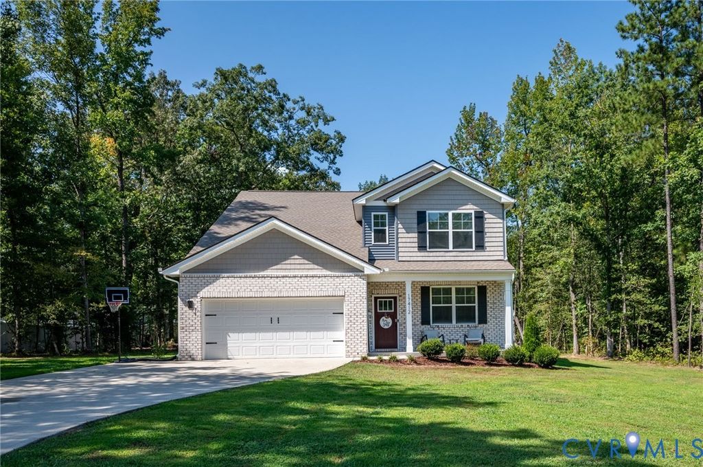 17412 Lawnfield Dr, Petersburg, VA 23803