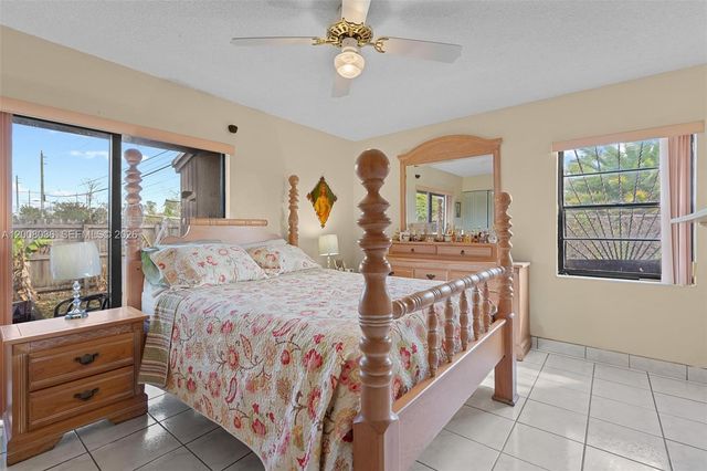 4829 SW 136th Pl, Miami, FL 33175