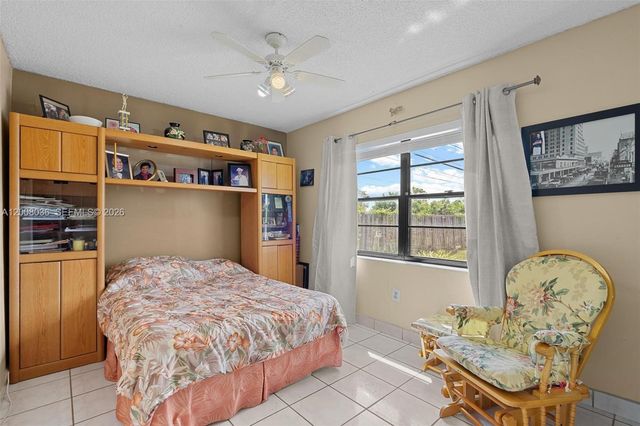 4829 SW 136th Pl, Miami, FL 33175