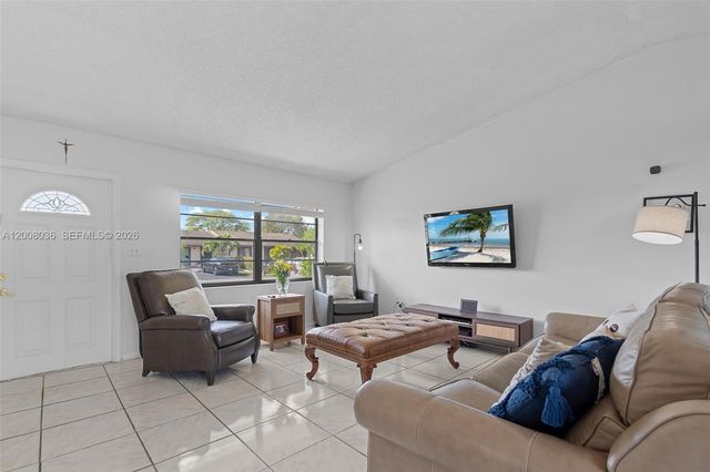 4829 SW 136th Pl, Miami, FL 33175