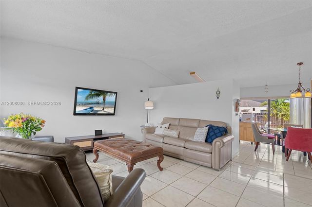 4829 SW 136th Pl, Miami, FL 33175