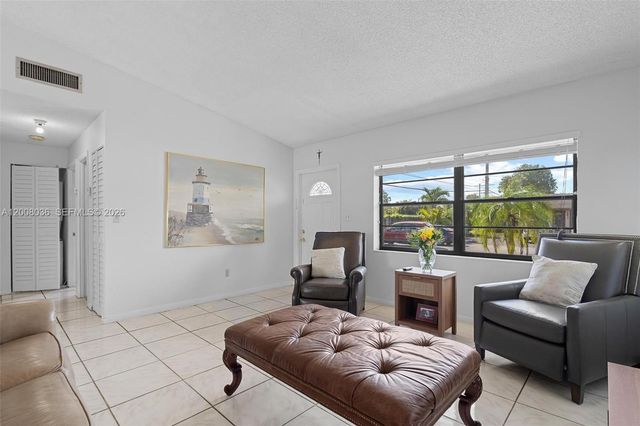 4829 SW 136th Pl, Miami, FL 33175