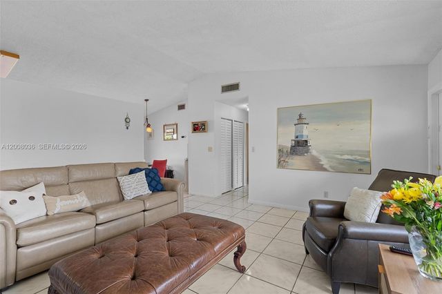 4829 SW 136th Pl, Miami, FL 33175