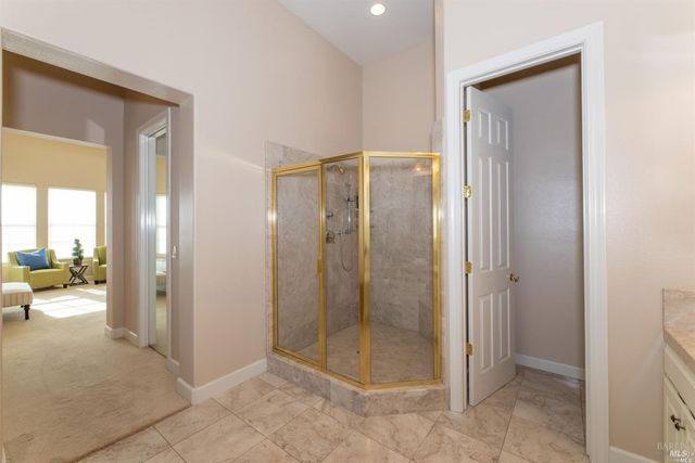 1143 Castle Oaks Dr, Napa, CA 94558