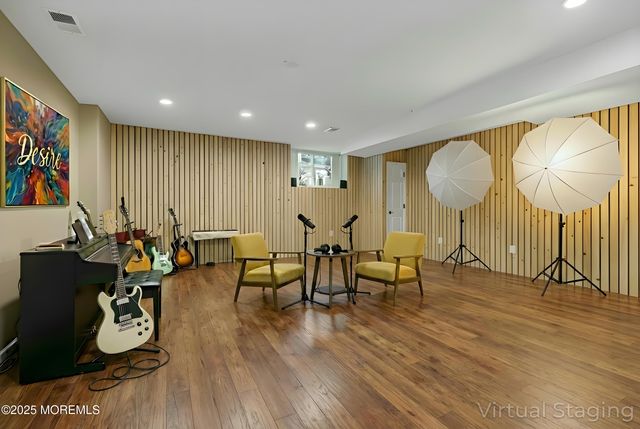 18 Bridgepointe Drive 207, South Amboy, NJ 08879