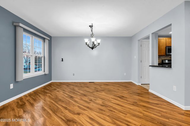 18 Bridgepointe Drive 207, South Amboy, NJ 08879