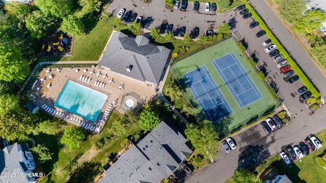 18 Bridgepointe Drive 207, South Amboy, NJ 08879