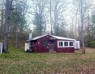 W10012 US HWY 8, Dunbar, WI 54119