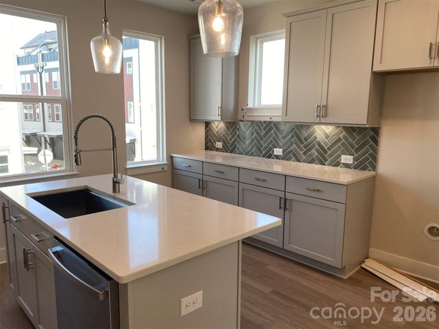 926 Callahan Street EQX1768, Charlotte, NC 28206