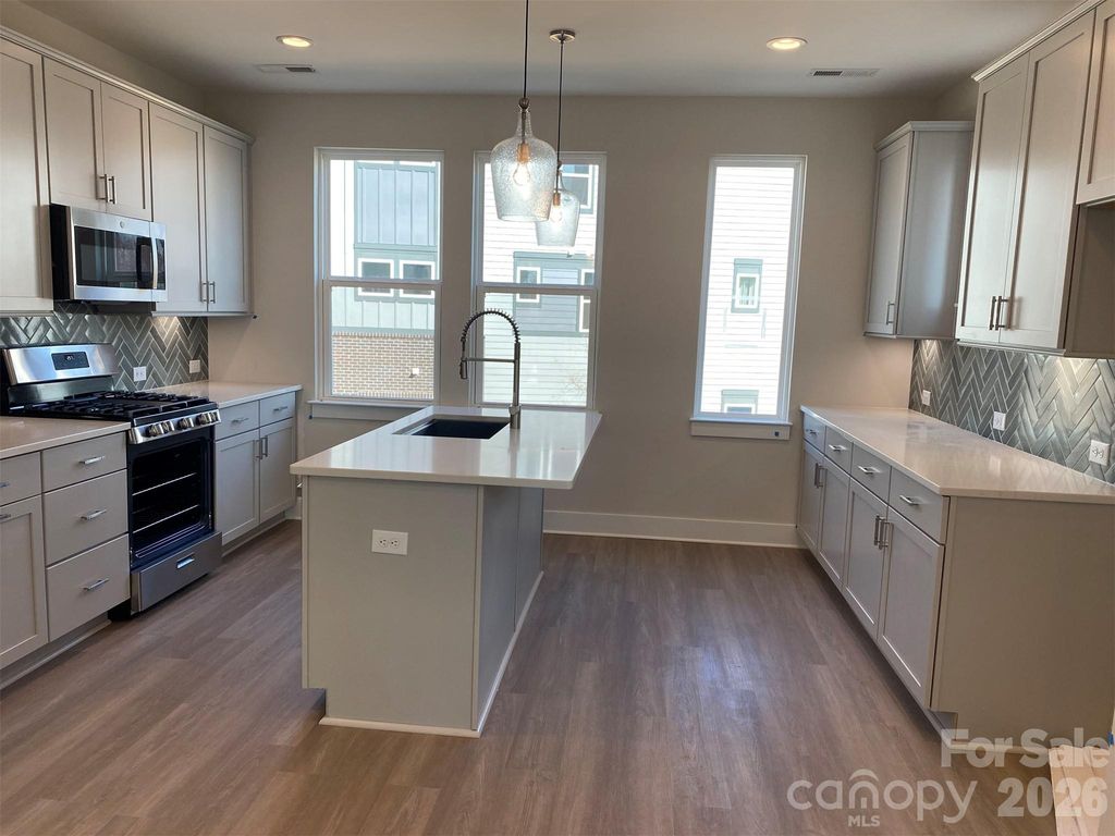 926 Callahan Street EQX1768, Charlotte, NC 28206