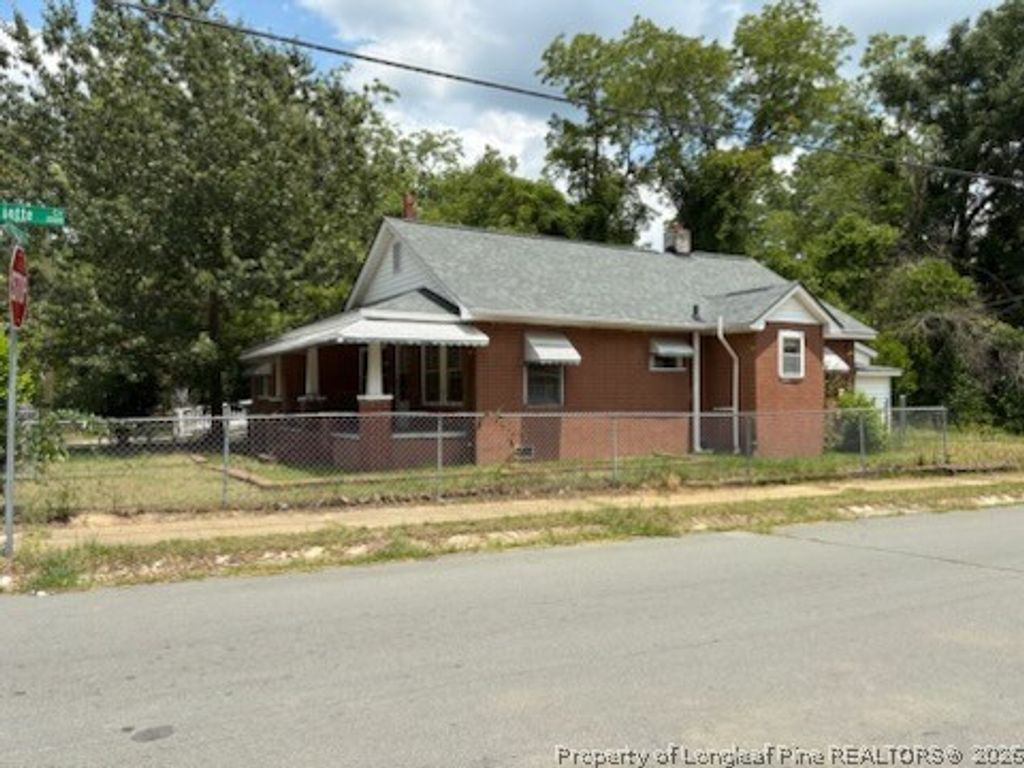 911 Henderson Avenue, Fayetteville, NC 28301 — photo 4