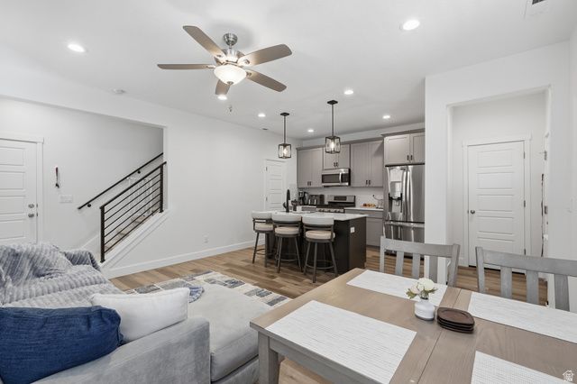 11728 S DAY STONE DR, South Jordan, UT 84009