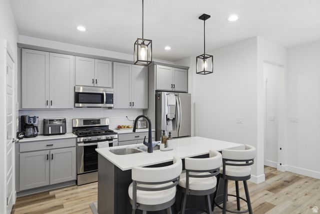 11728 S DAY STONE DR, South Jordan, UT 84009