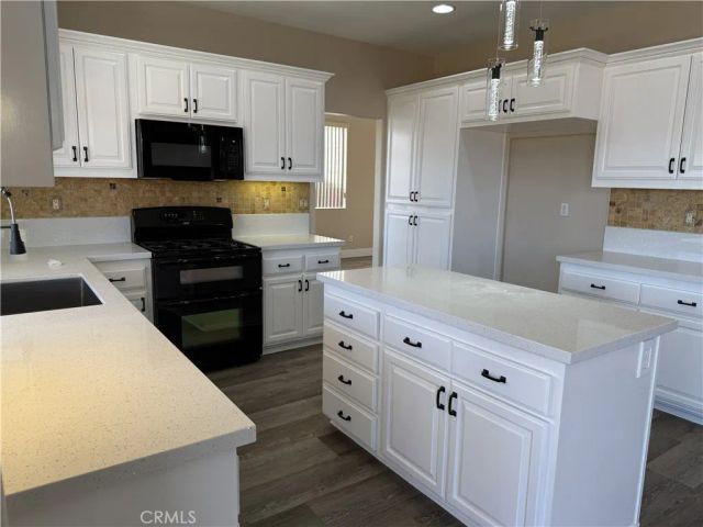 35602 Driftwood, Winchester, CA 92596