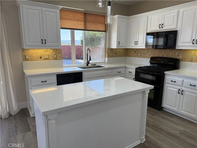 35602 Driftwood, Winchester, CA 92596