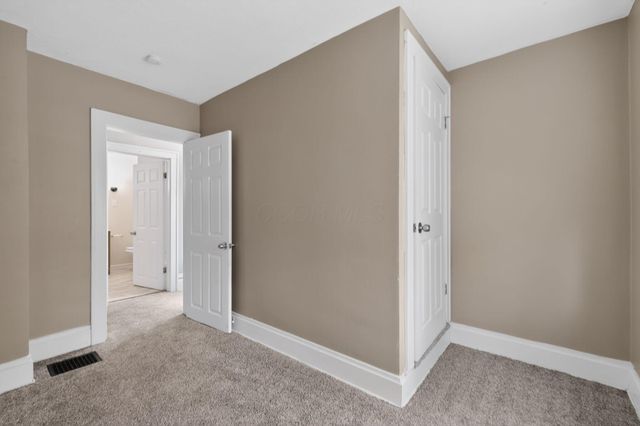212 N Ogden Avenue, Columbus, OH 43204