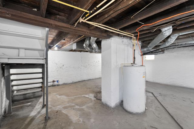 212 N Ogden Avenue, Columbus, OH 43204