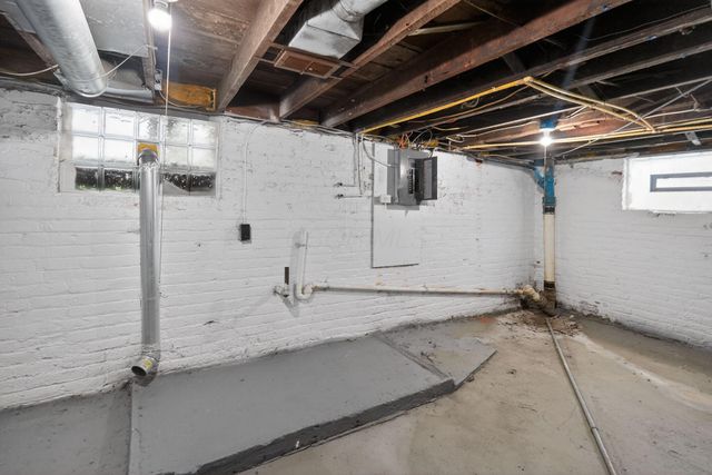 212 N Ogden Avenue, Columbus, OH 43204