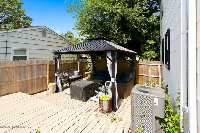 432 18th Avenue, Brick, NJ 08724