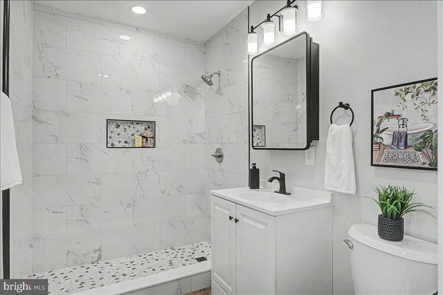 10 W DALE RD, Wilmington, DE 19810