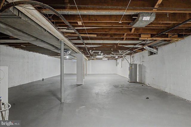 10 W DALE RD, Wilmington, DE 19810