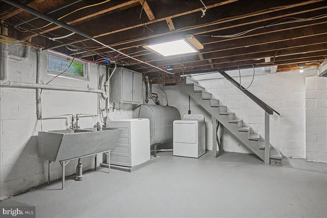 10 W DALE RD, Wilmington, DE 19810