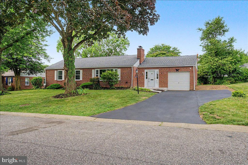 10 W DALE RD, Wilmington, DE 19810