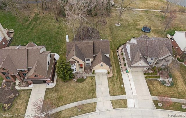 49288 Peninsular Drive, Van Buren Charter Township, MI 48111