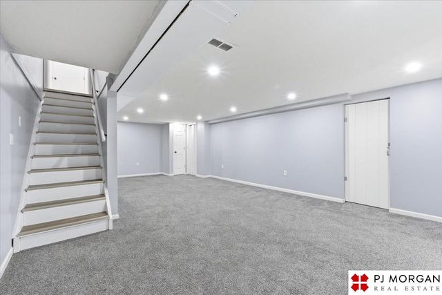 1416 N 56 Street, Omaha, NE 68132