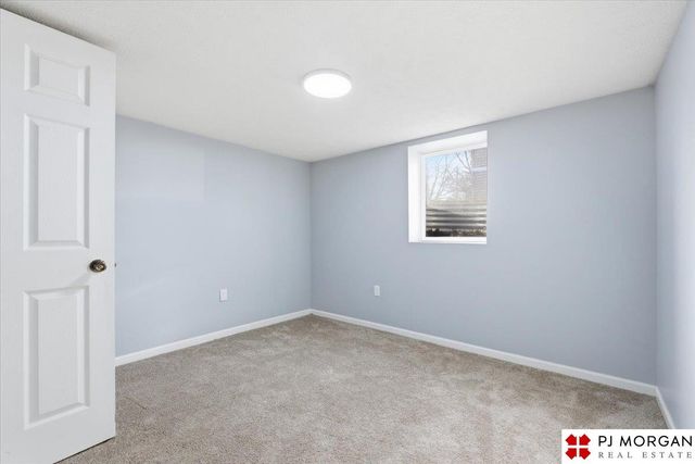 1416 N 56 Street, Omaha, NE 68132