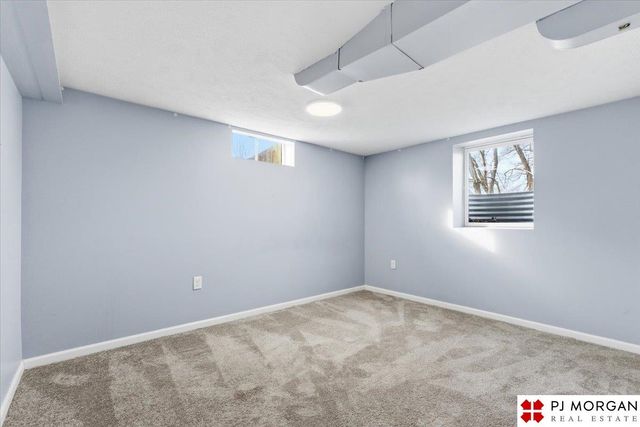 1416 N 56 Street, Omaha, NE 68132