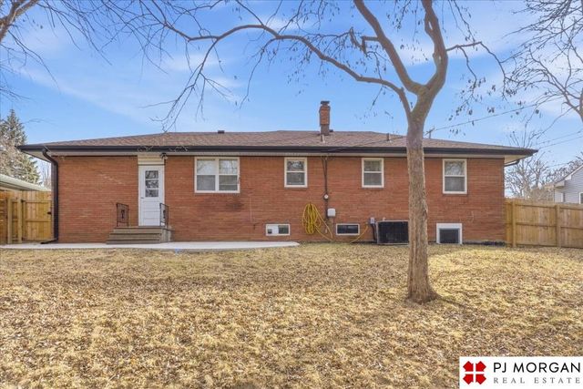 1416 N 56 Street, Omaha, NE 68132