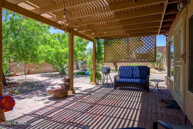 1349 N Paseo De Golf, Green Valley, AZ 85614