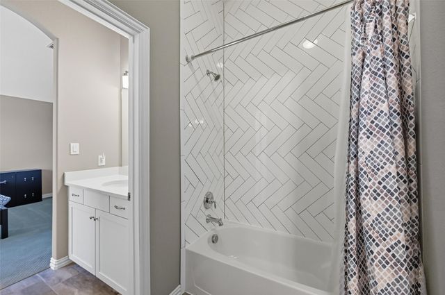 2413 Barton Creek Boulevard, The Colony, TX 75056