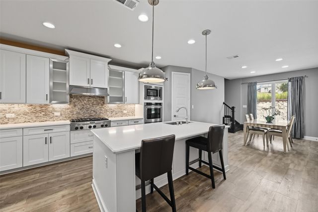 2413 Barton Creek Boulevard, The Colony, TX 75056