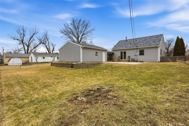 2765 16th Avenue, Marion, IA 52302