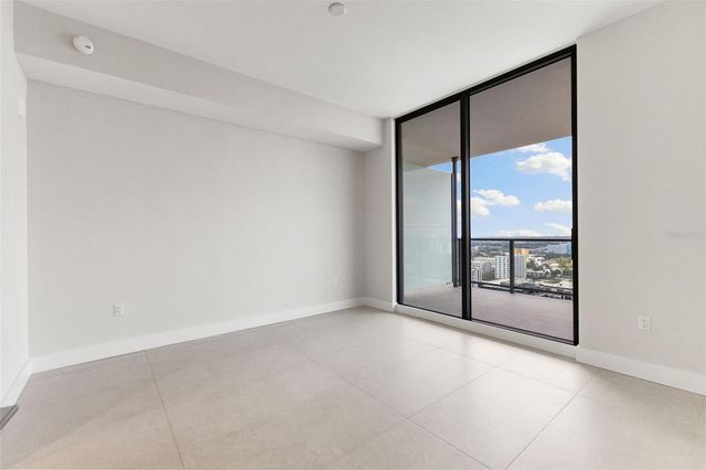275 1ST AVENUE S 1907, St Petersburg, FL 33701