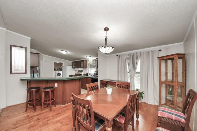 204 Edith Street, Highlands, TX 77562