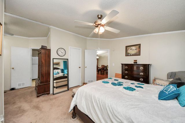 204 Edith Street, Highlands, TX 77562