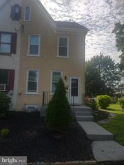 215 VERNON ST, Media, PA 19063