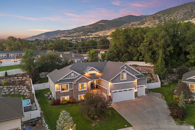 588 W 1175 N, Farmington, UT 84025
