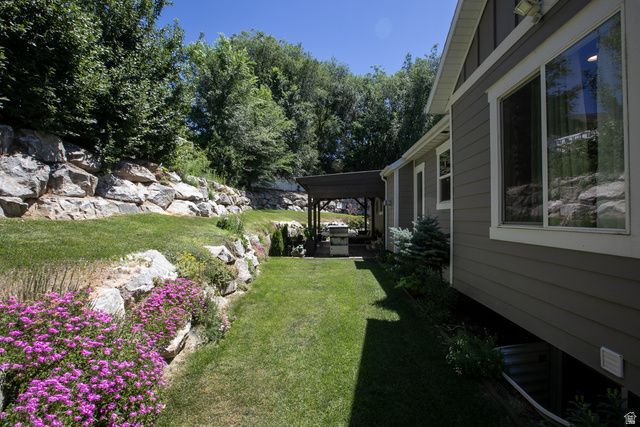 588 W 1175 N, Farmington, UT 84025