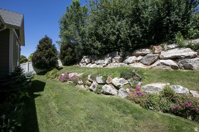 588 W 1175 N, Farmington, UT 84025
