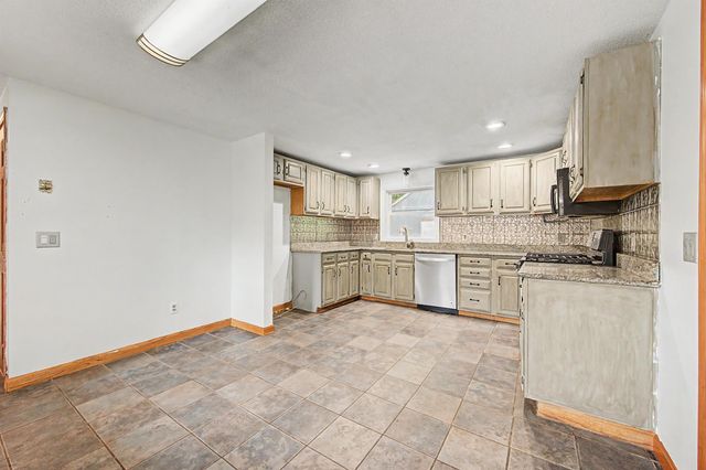 56 Brookside Road, Newbury, NH 03255