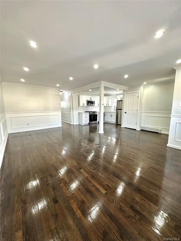 25416 Craft Avenue 1, Rosedale, NY 11422