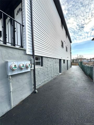 25416 Craft Avenue 1, Rosedale, NY 11422